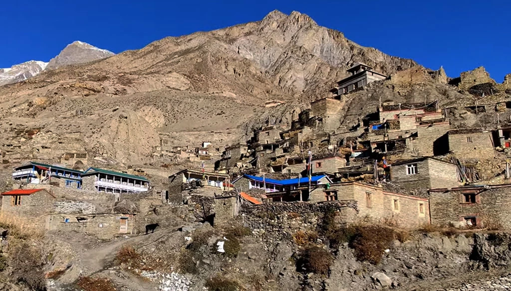 traditional villages of the Nar Phu Valley