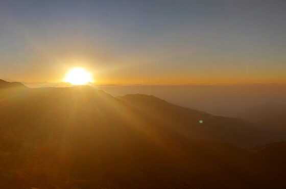 Pikey Peak Trek-7 Days