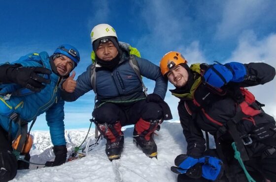Island Peak Climbing: Your Gateway to Himalayan Mountaineering