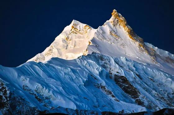 Manaslu Expedition (8,163M)