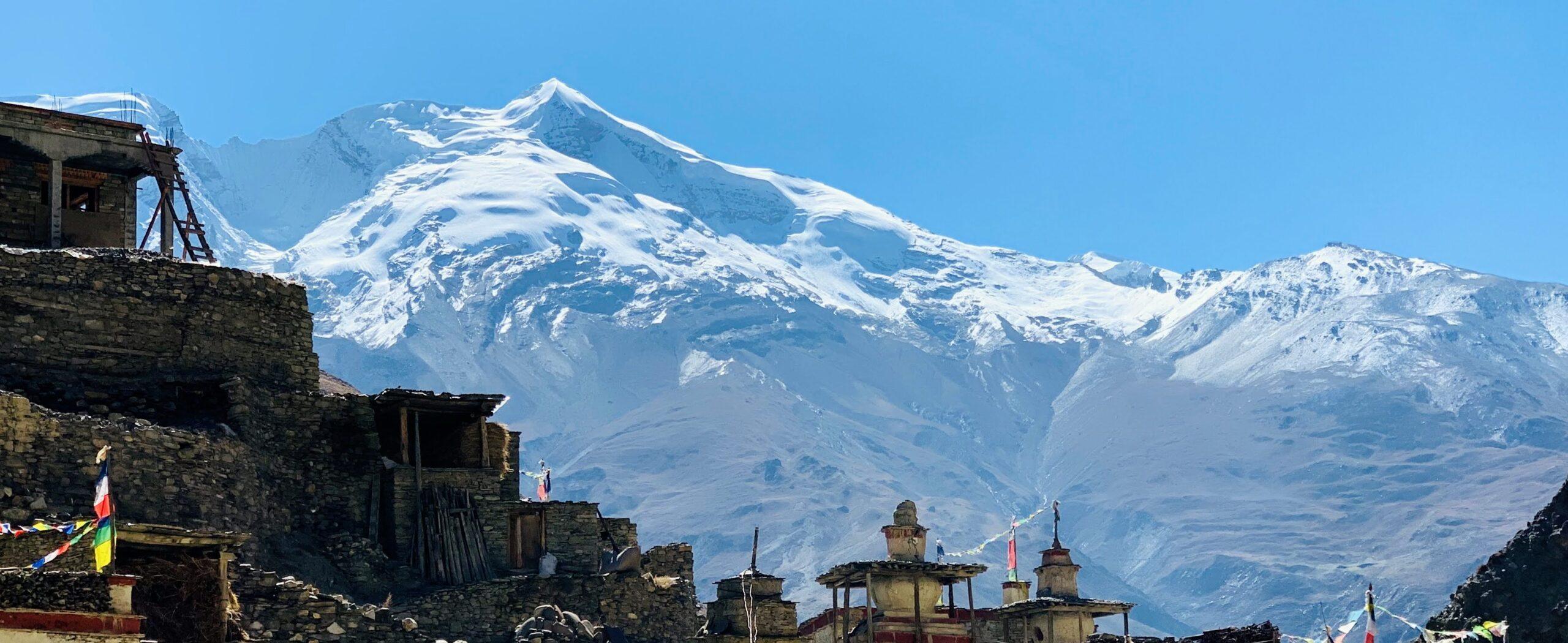 Himlung Expedition peak view above Tibetan village