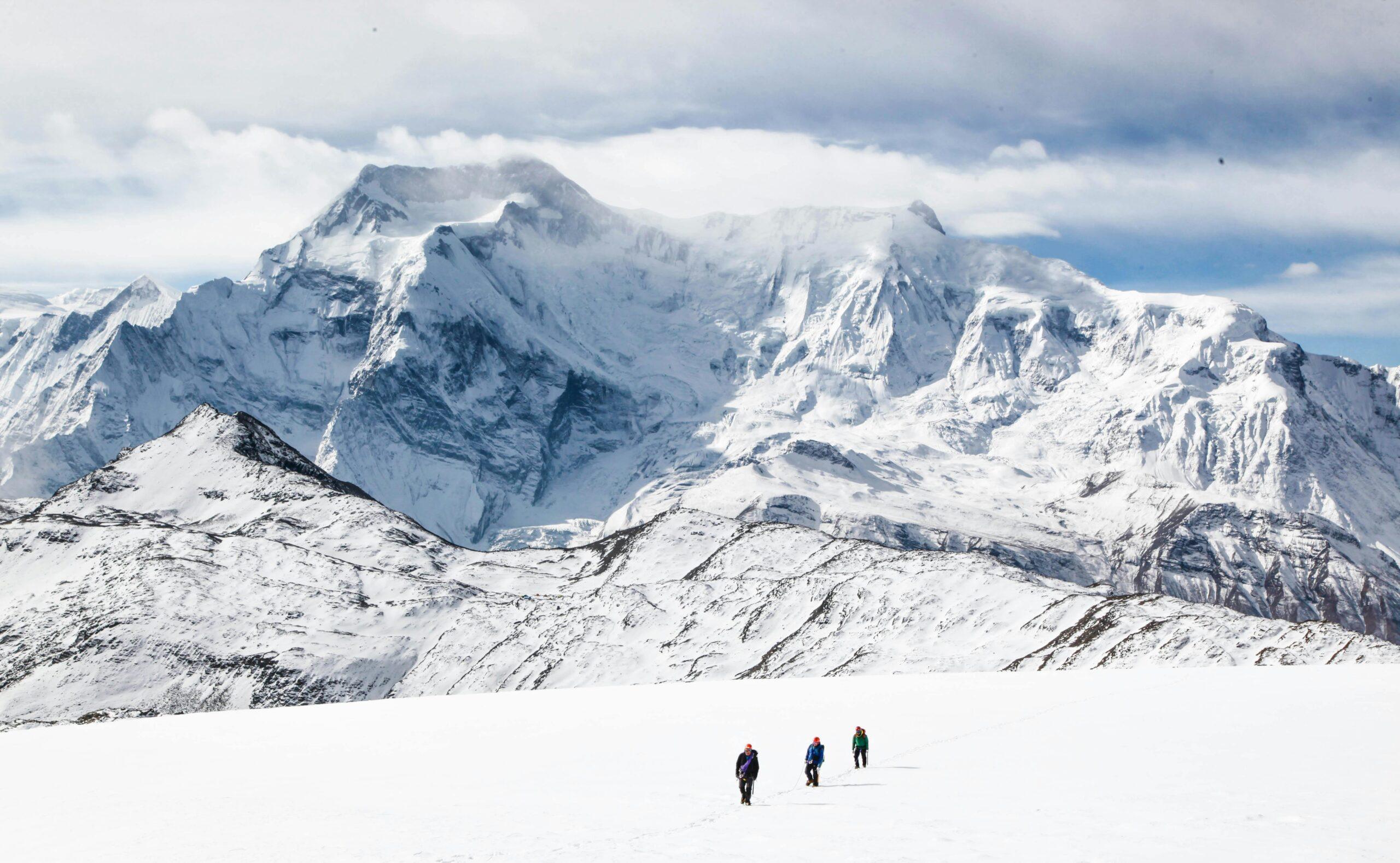 Pisang Peak Climbing